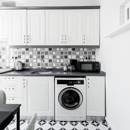 Modern Flat 5 Min To Galata Tower In Istiklal Ave Apartment Истанбул Екстериор снимка